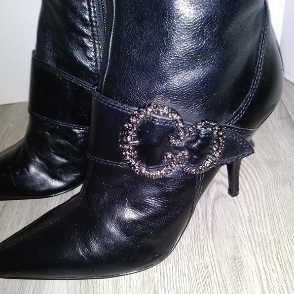 Nine West "Fabulouso" Boot - Picture 9 of 9